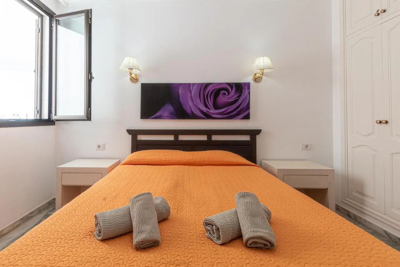 Apartamentos Lago Puerto de Santiago  Puerto de Santiago (Tenerife)