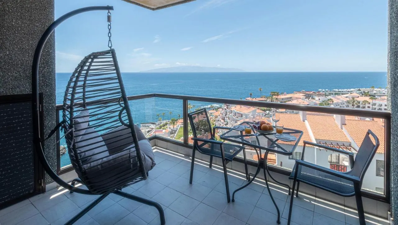 Apartamentos Lago Puerto de Santiago